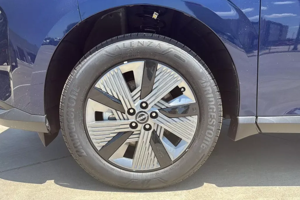 2025 Nissan Murano SL photo 1