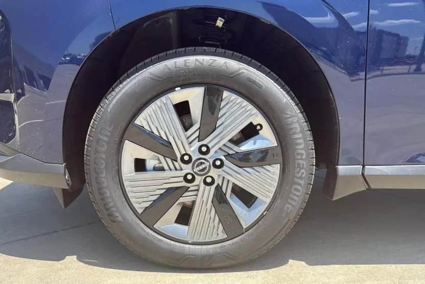 2025 Nissan Murano SL photo 1