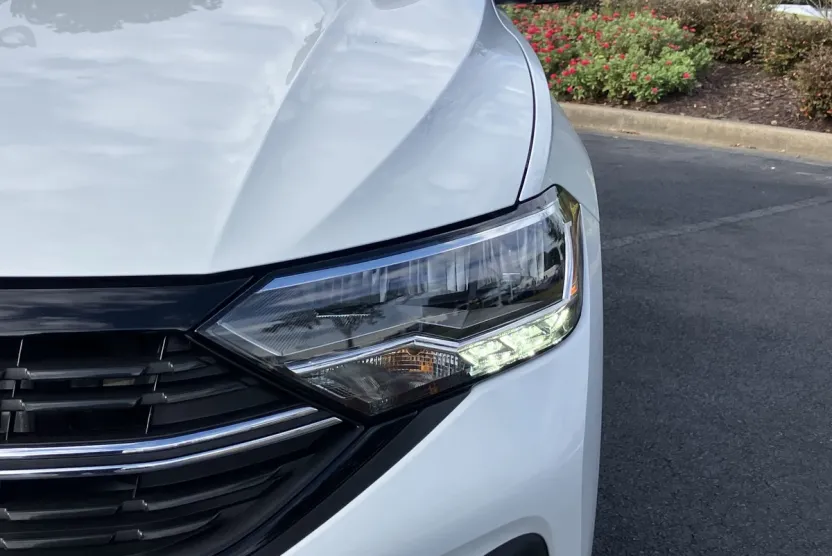 2024 Volkswagen Jetta Sport photo 1