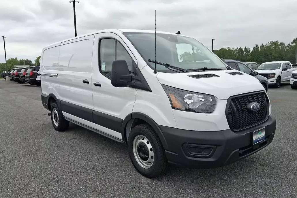 2025 Ford Transit Cargo Van photo 1