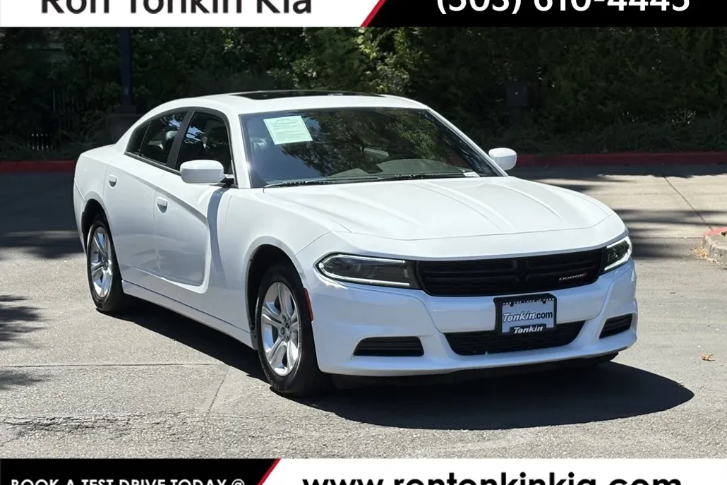 2022 Dodge Charger SXT photo 1