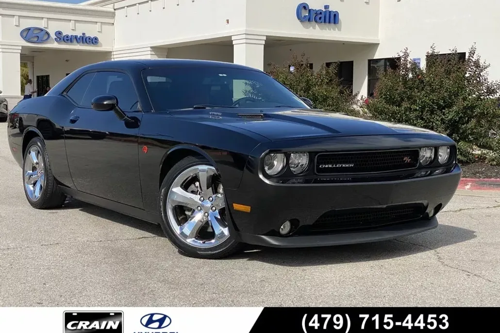 2013 Dodge Challenger R/T photo 1