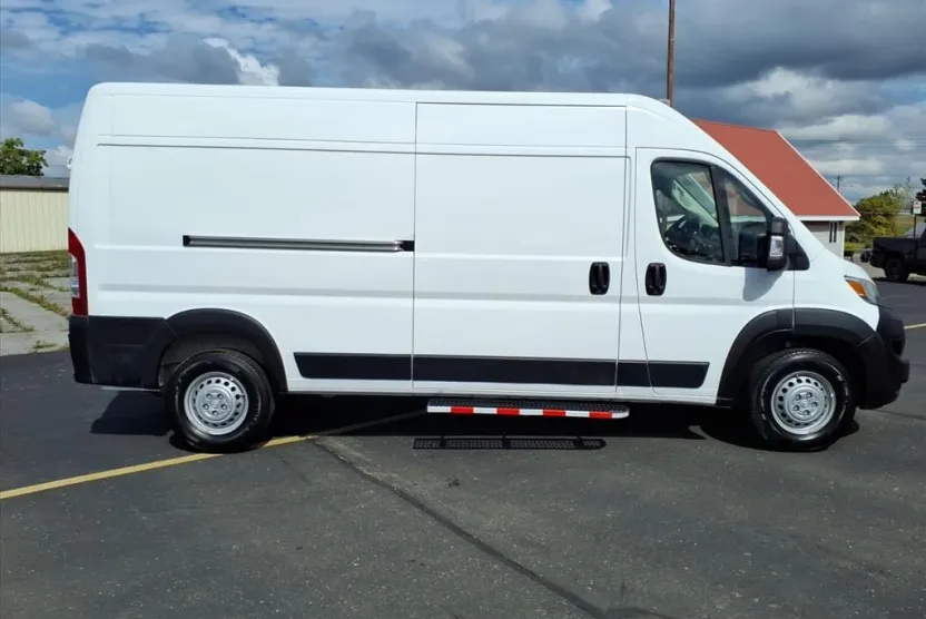 2025 Ram ProMaster 2500 photo 1