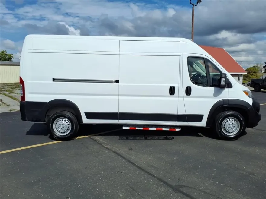 2025 Ram ProMaster 2500 photo 1