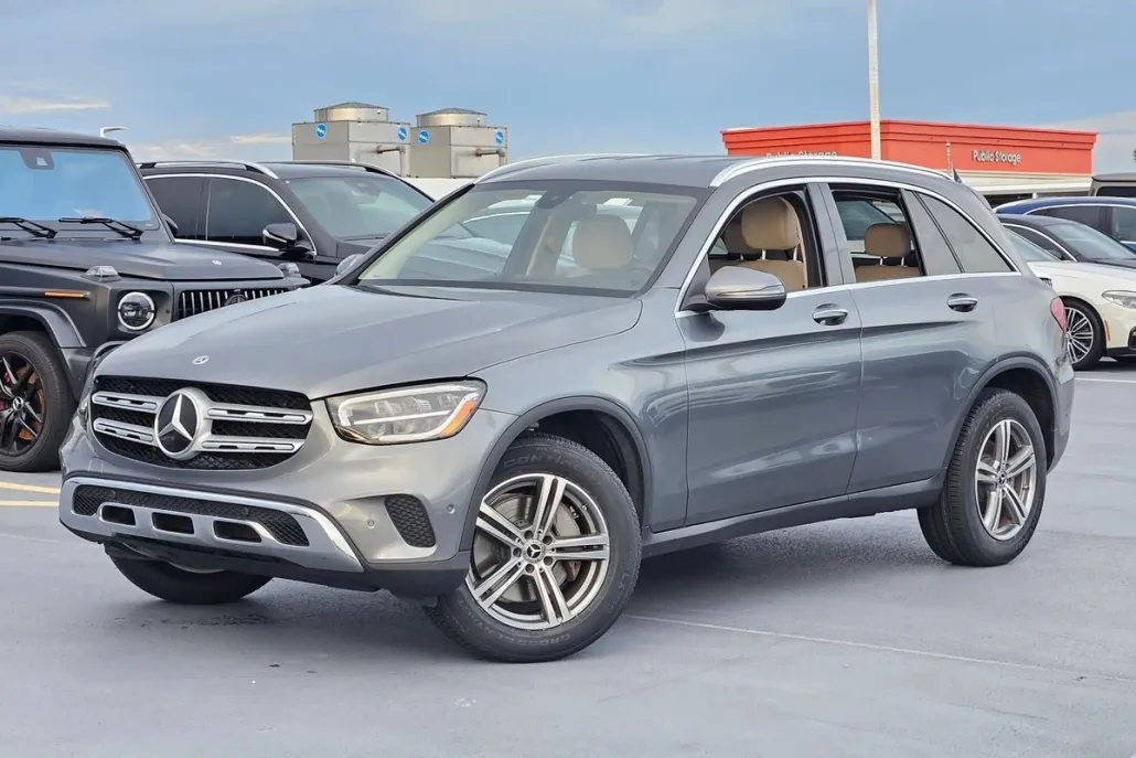 2021 Mercedes Benz GLC 300 photo 1