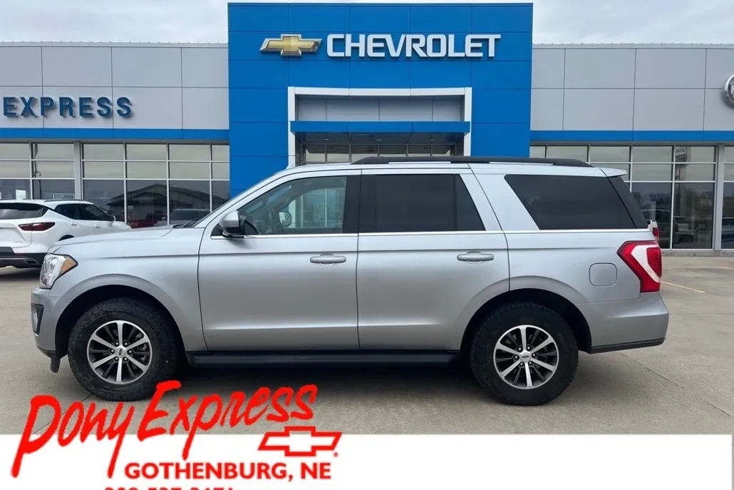 2021 Ford Expedition XLT photo 1