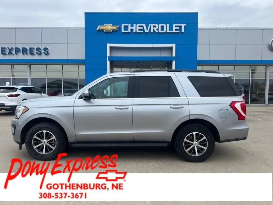 2021 Ford Expedition XLT photo 1