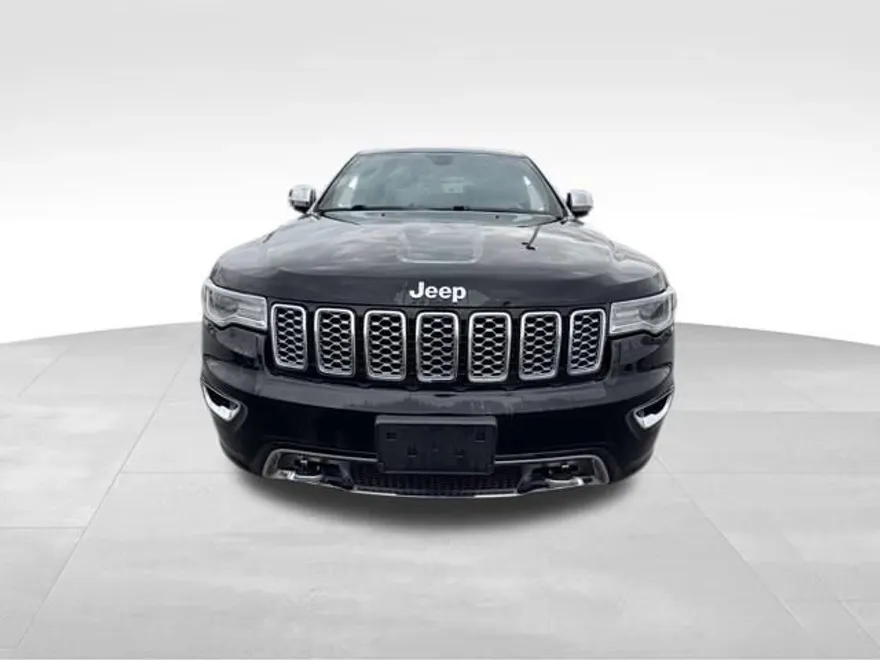 2017 Jeep Grand Cherokee Overland photo 1