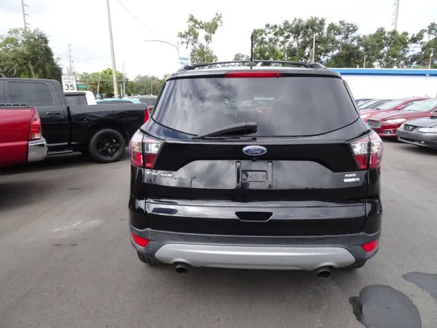 2018 Ford Escape SEL photo 1