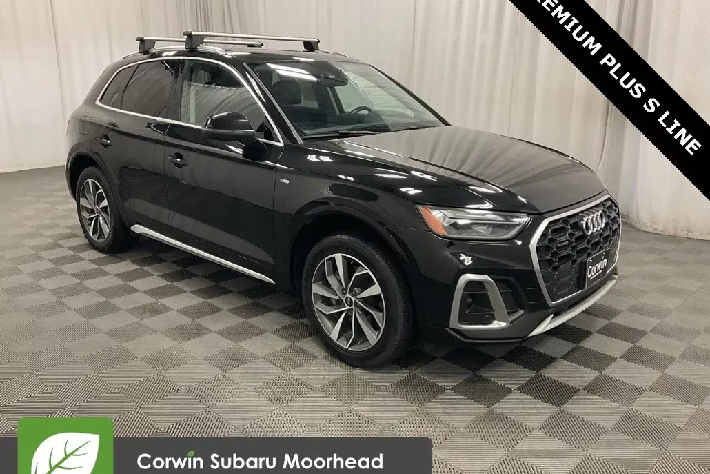 2022 Audi Q5 45 S line Premium photo 1