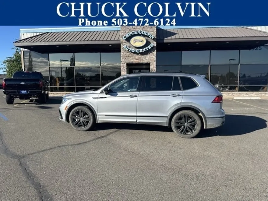 2022 Volkswagen Tiguan SE R-Line Black photo 1
