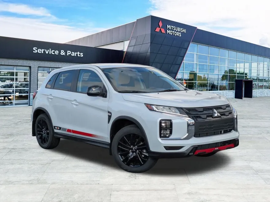 2024 Mitsubishi Outlander Sport ES LE SE photo 1