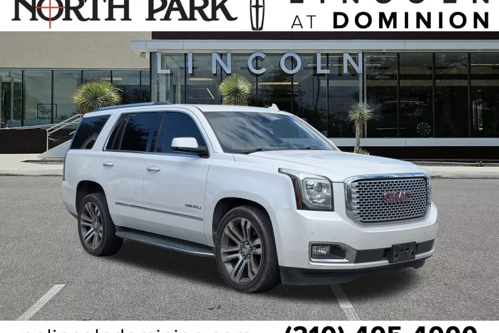 2017 Gmc Yukon Denali photo 1