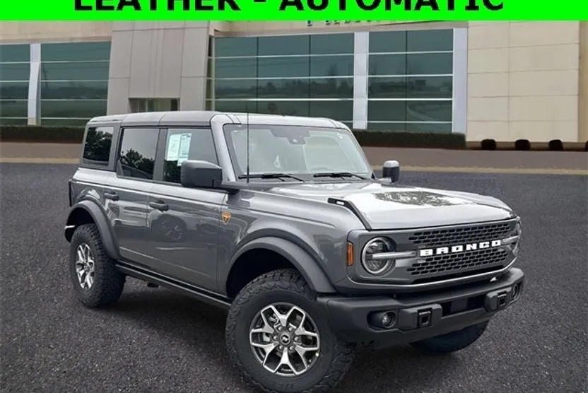 2025 Ford Bronco Badlands photo 1