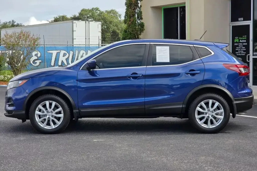 2021 Nissan Rogue Sport S photo 1