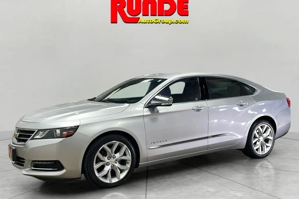2015 Chevrolet Impala LTZ photo 1