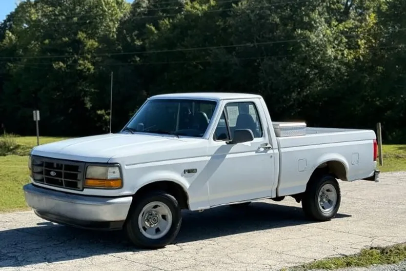 1996 Ford F-150 photo 1