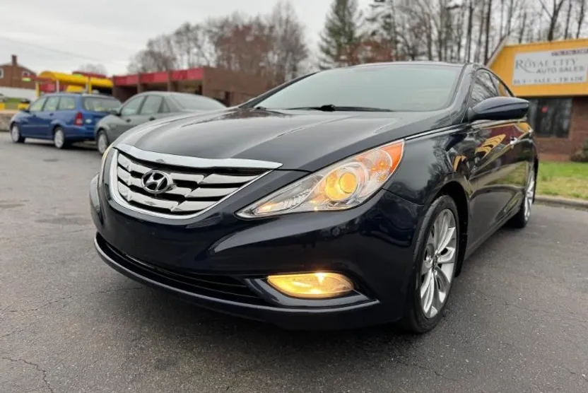 2013 Hyundai Sonata SE Limited photo 1