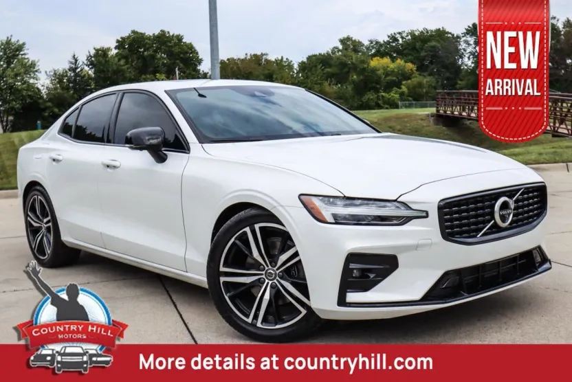 2021 Volvo S60 T5 R-Design photo 1