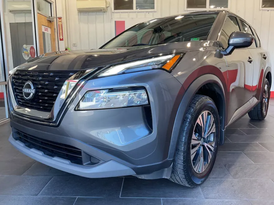 2023 Nissan Rogue SV photo 1