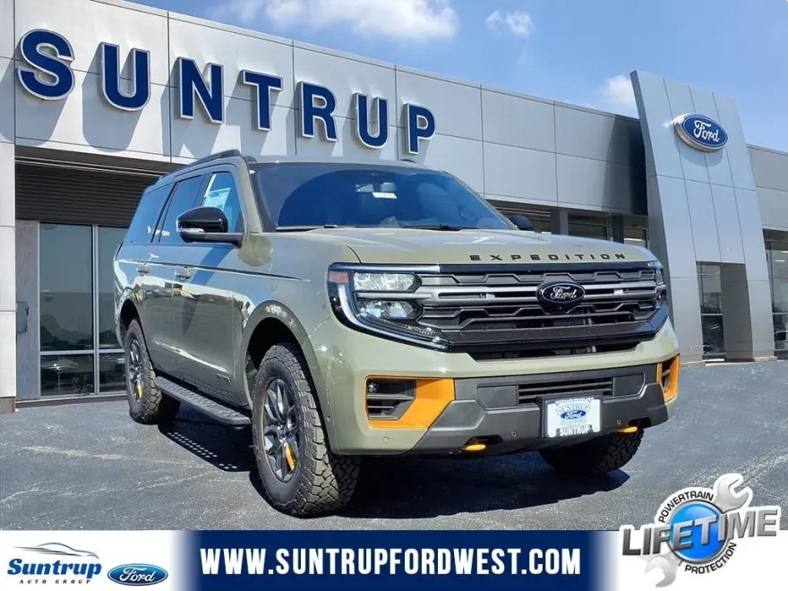 2025 Ford Expedition photo 1