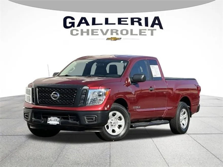 2017 Nissan Titan S photo 1