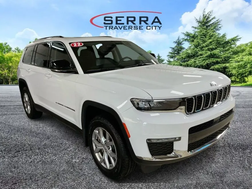 2022 Jeep Grand Cherokee Limited photo 1