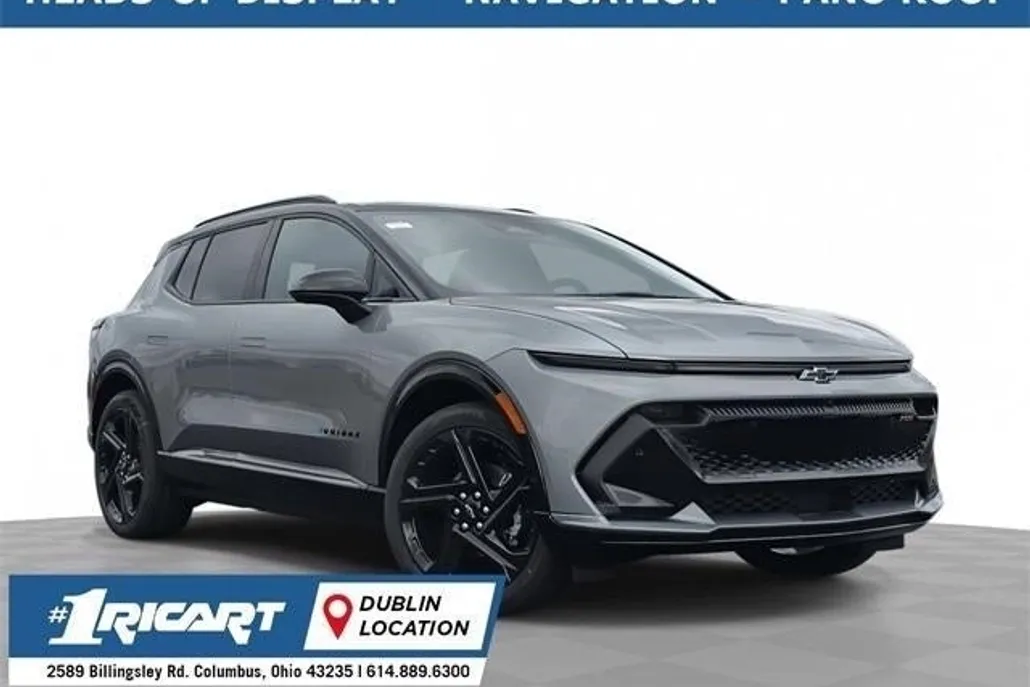 2025 Chevrolet Equinox RS photo 1