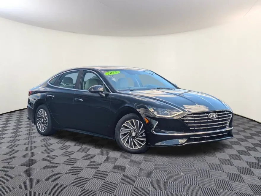 2022 Hyundai Sonata Hybrid Limited photo 1