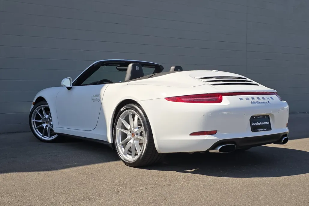 2014 Porsche 911 4 photo 1