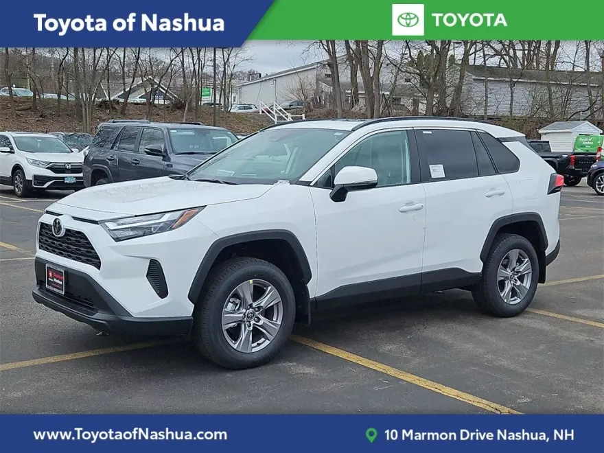 2025 Toyota RAV4 XLE photo 1