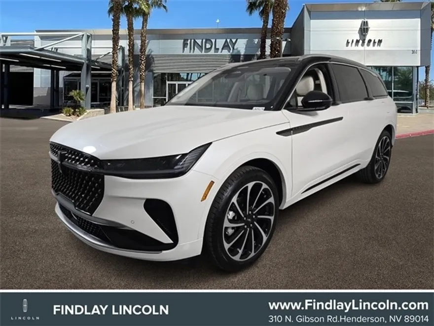 2025 Lincoln Nautilus Black Label photo 1