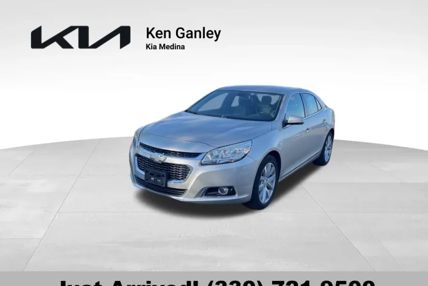 2014 Chevrolet Malibu LTZ photo 1