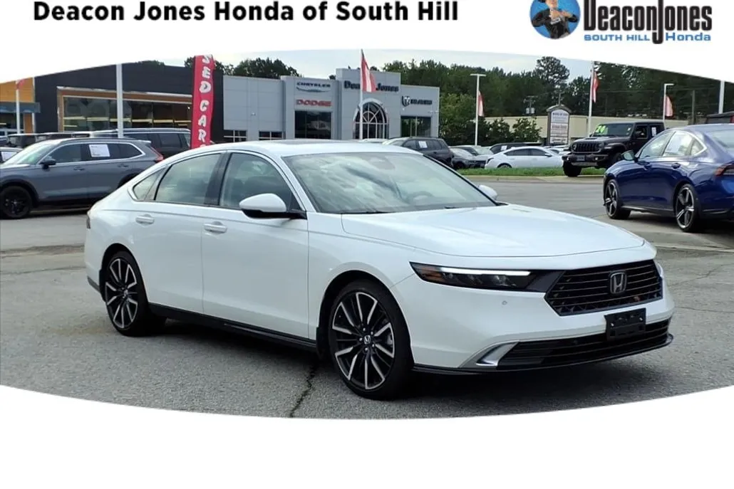 2024 Honda Accord Hybrid Touring photo 1