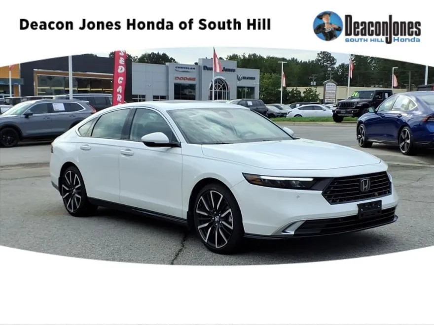 2024 Honda Accord Hybrid Touring photo 1