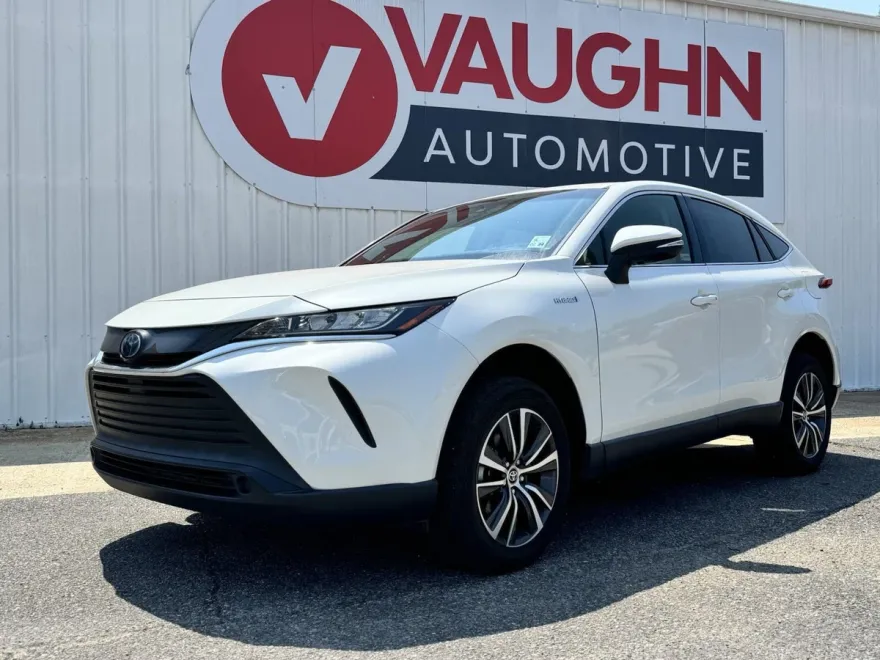 2021 Toyota Venza LE photo 1