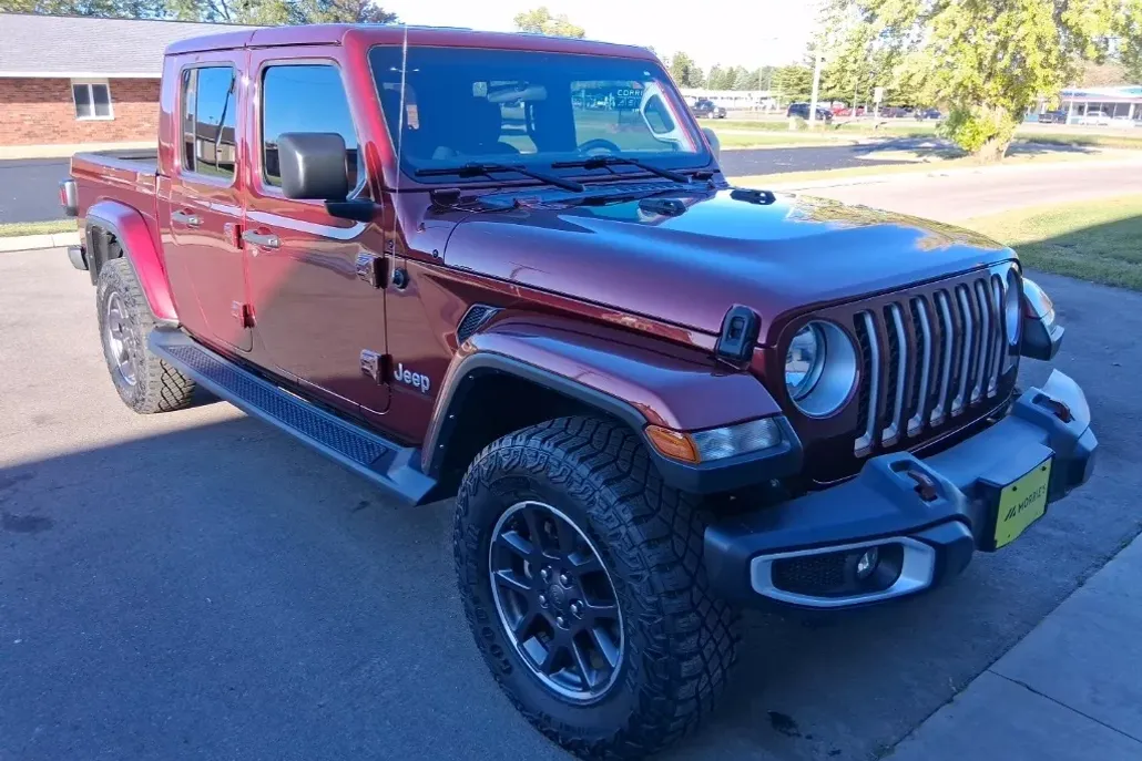 2021 Jeep Gladiator Overland photo 1