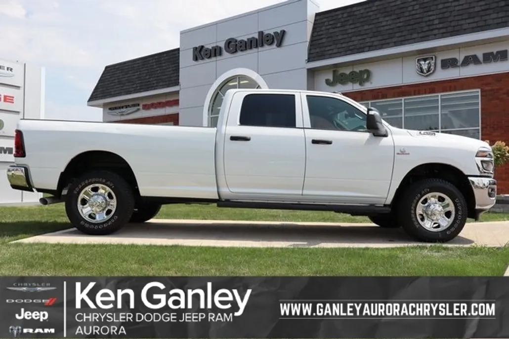 2025 Ram 3500 Tradesman photo 1