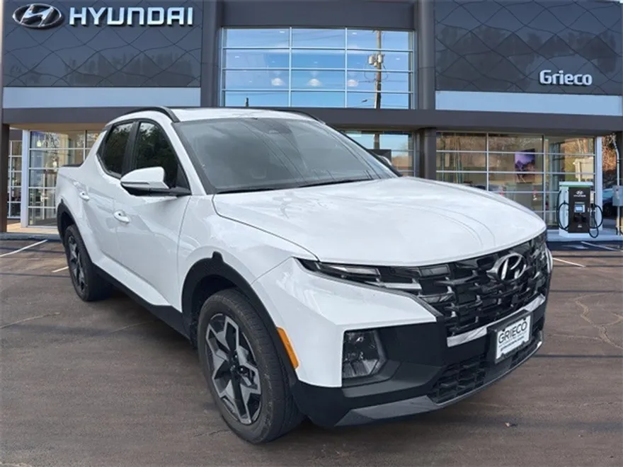 2024 Hyundai Santa Cruz Limited photo 1