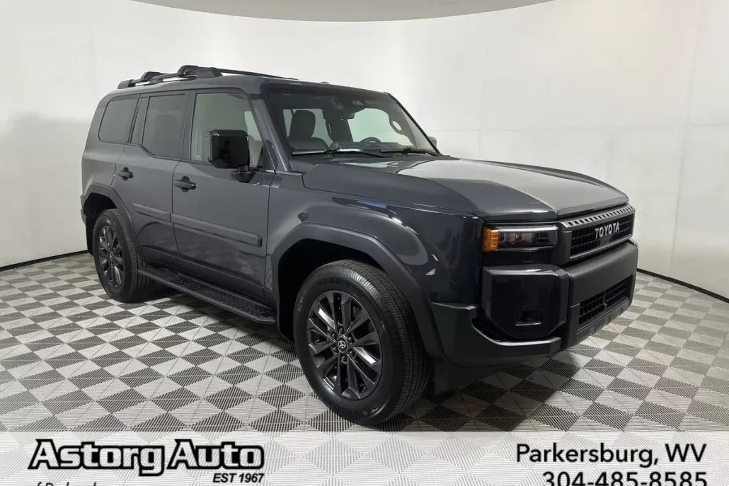 2024 Toyota Land Cruiser Base photo 1