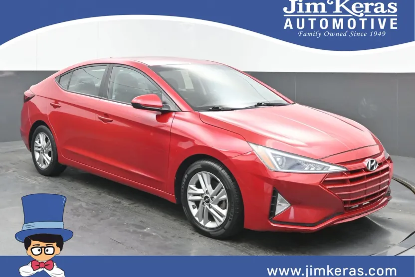 2020 Hyundai Elantra SEL photo 1
