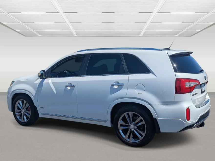 2015 Kia Sorento Limited V6 photo 1