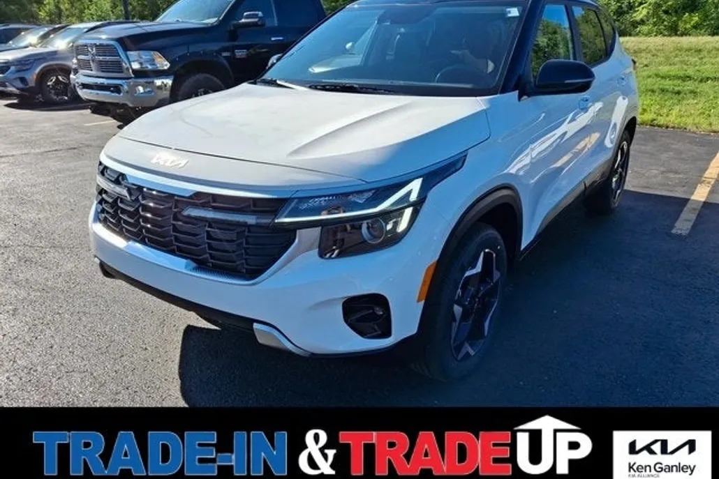 2026 Kia Seltos S photo 1