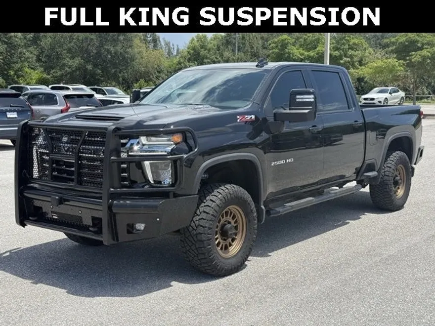 2023 Chevrolet Silverado 2500HD LTZ photo 1