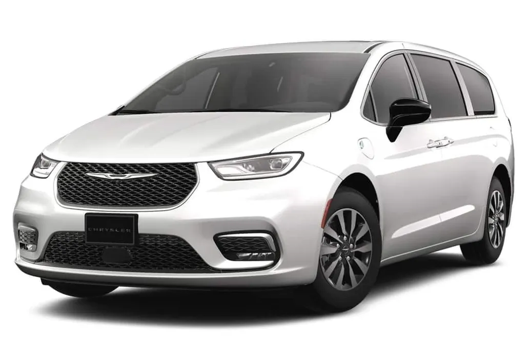 2024 Chrysler Pacifica Hybrid photo 1