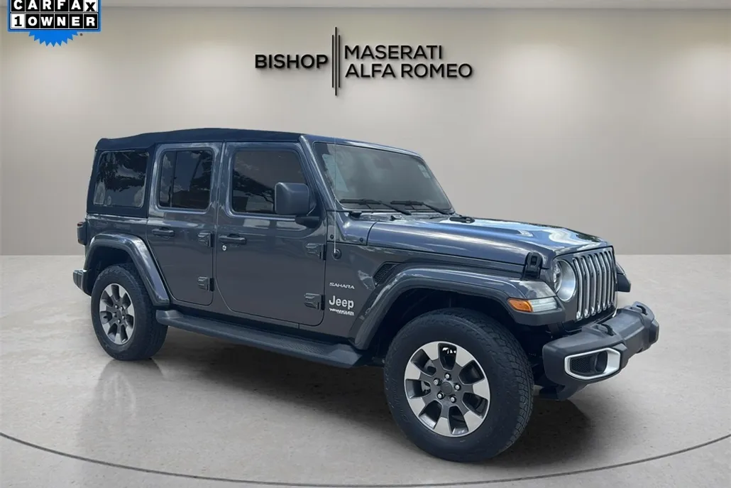 2020 Jeep Wrangler Unlimited Sahara photo 1