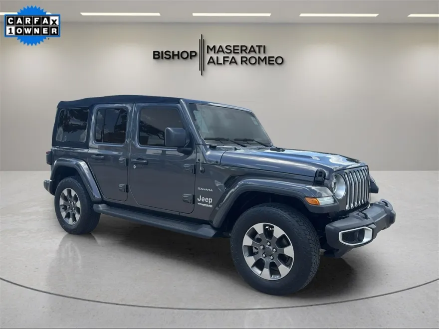 2020 Jeep Wrangler Unlimited Sahara photo 1