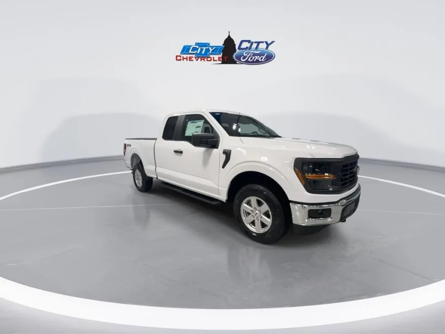 2025 Ford F-150 XL photo 1