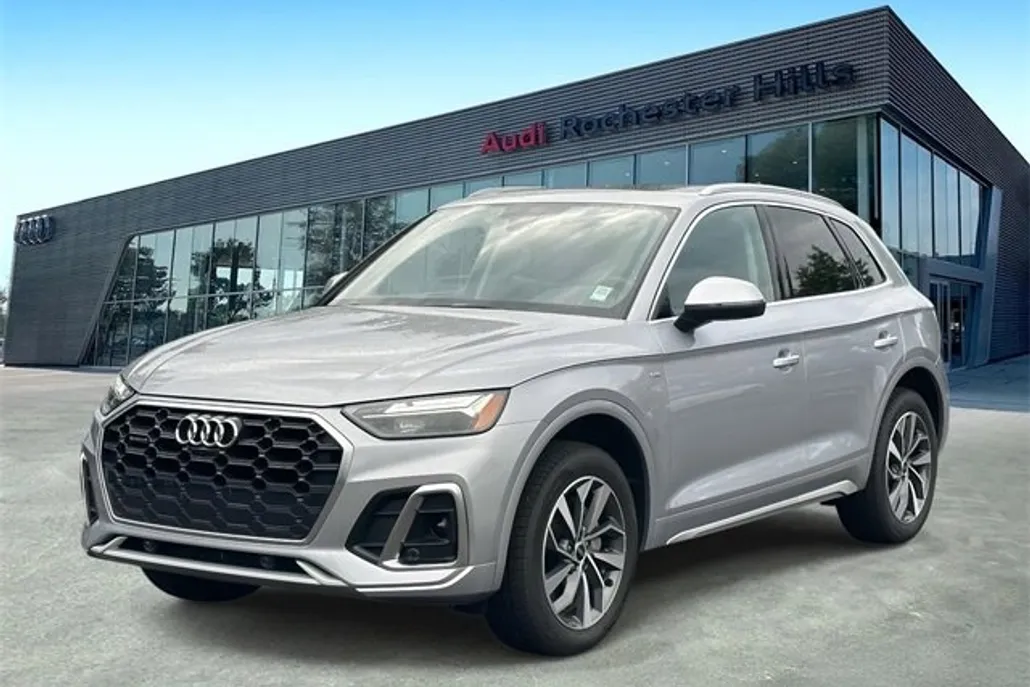 2025 Audi Q5 S line Premium Plus photo 1