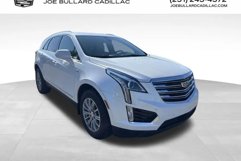 2019 Cadillac XT5 Luxury photo 1